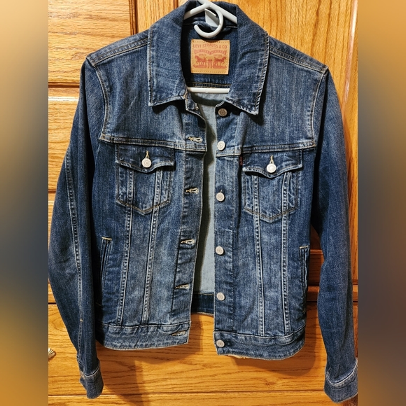 Women's Levi Denim Jean Jacket Sz Lg